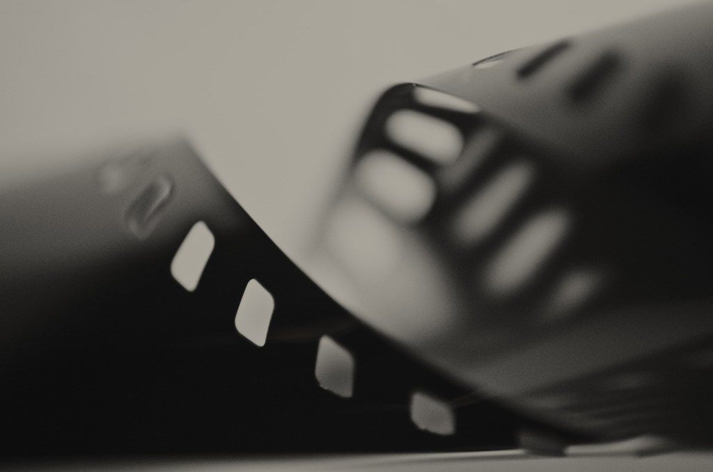 Blogmas Day 19: My Favorite New Christmas&nbsp;Movies